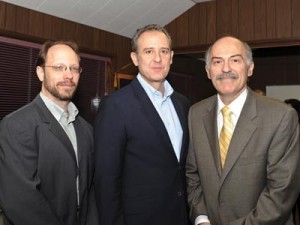 L. to R.: Dr. Sergio La Porta, Ambassador Arturo Sarukhan, and Prof. Barlow Der Mugrdechian. Photo: Alain Ekmalian