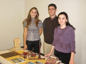 L. to R.: Marine Vardanyan, Hagop Ohanessian, and Ruzan Orkusyan presented a talk on Armenia for the International Coffee Hour. Photo: ASP Archive